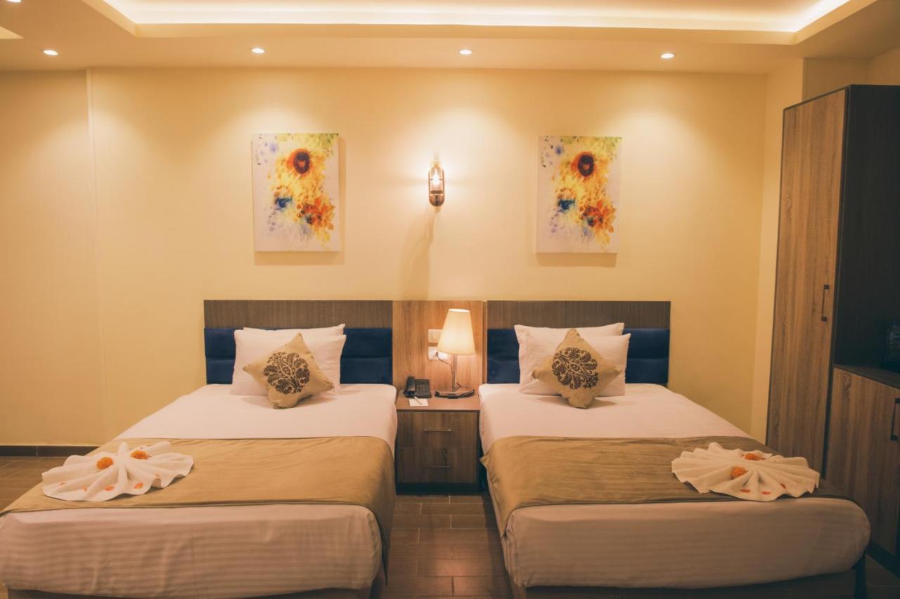 Jewel Green Mountain Hotel Le Caire Extérieur photo